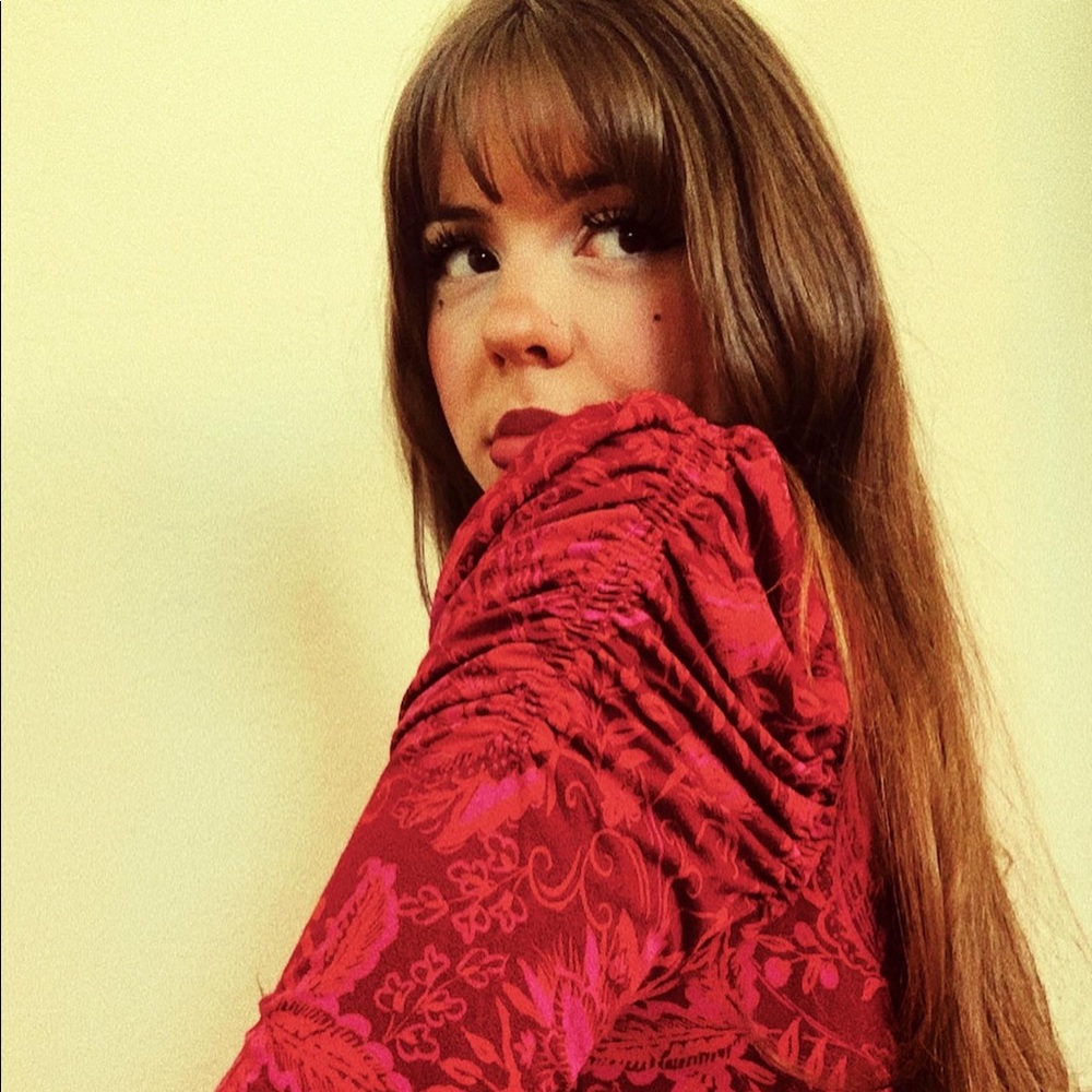 Meet your Posher, Mariela